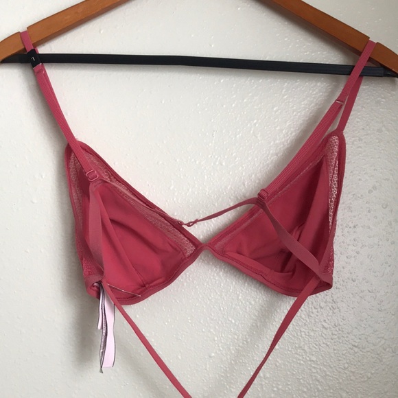 NWT Victoria’s Secret Crisscross Triangle Bralette - Picture 7 of 8